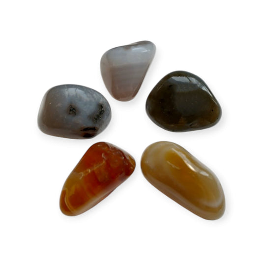Varied agate